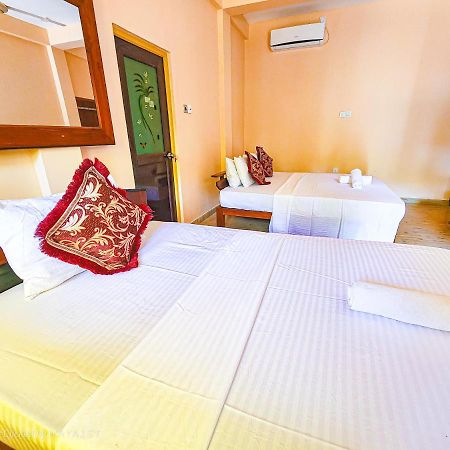 Jay'S Avenue Hotel Udawalawe Luaran gambar