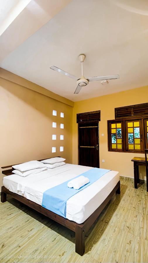 Jay'S Avenue Hotel Udawalawe Luaran gambar