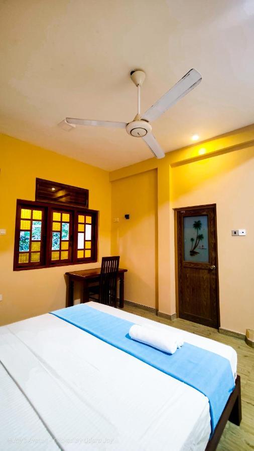 Jay'S Avenue Hotel Udawalawe Luaran gambar