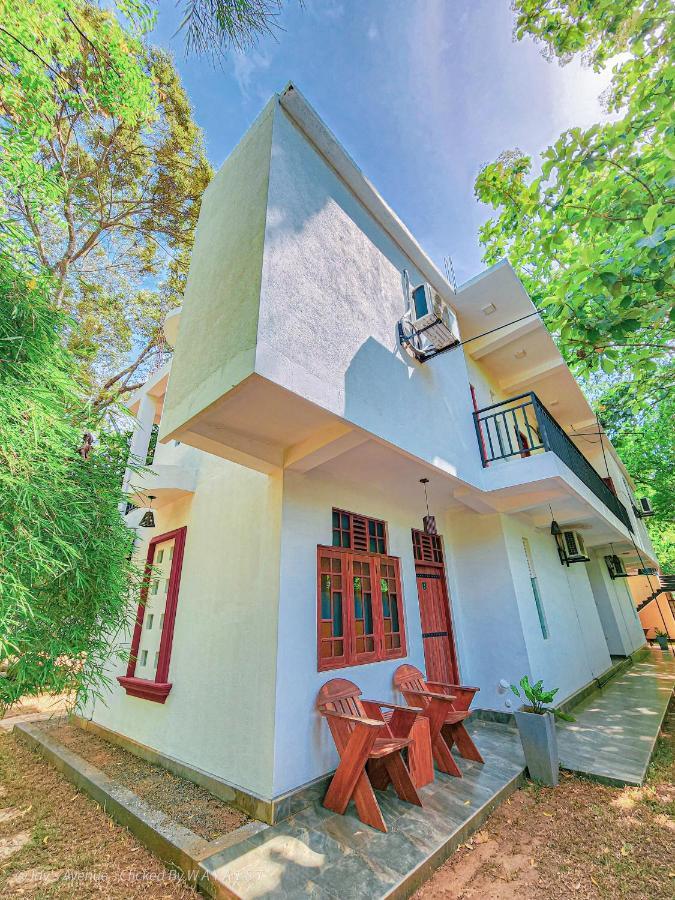 Jay'S Avenue Hotel Udawalawe Luaran gambar