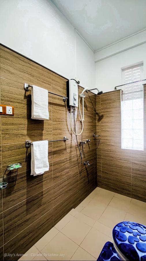 Jay'S Avenue Hotel Udawalawe Luaran gambar