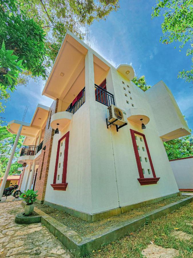 Jay'S Avenue Hotel Udawalawe Luaran gambar